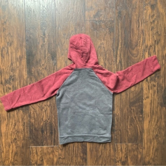 Disney The Lion King Sweatshirt - Picture 2 of 4